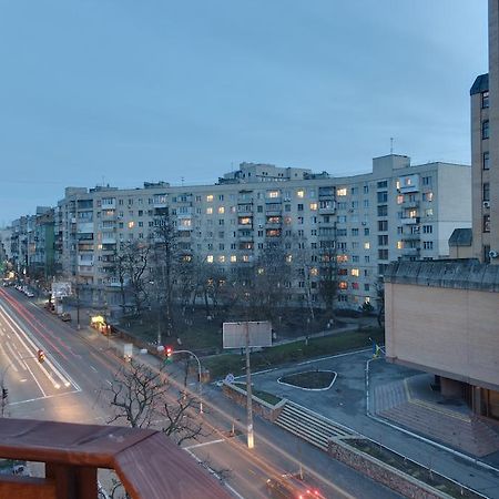 Pokrovsky Kiev Buitenkant foto