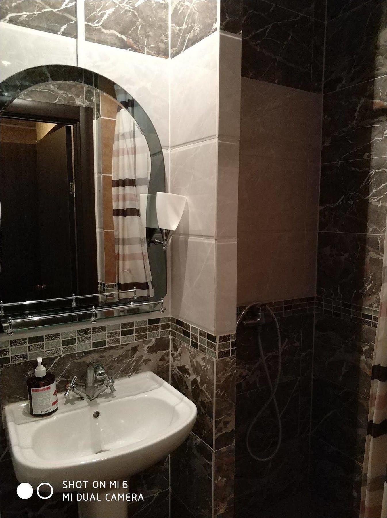 Pokrovsky Kiev Buitenkant foto